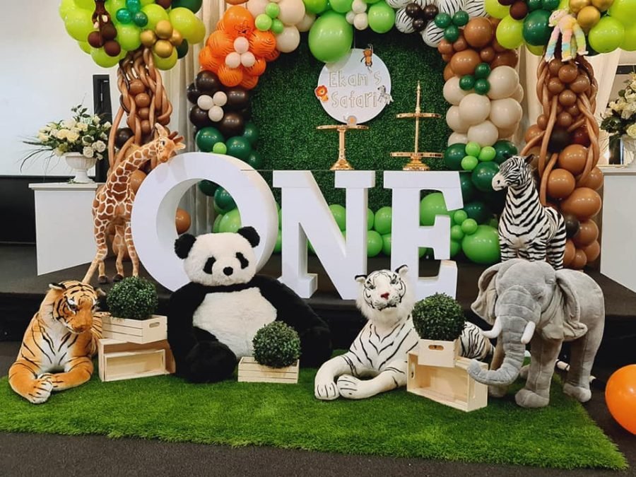 ONE table hire