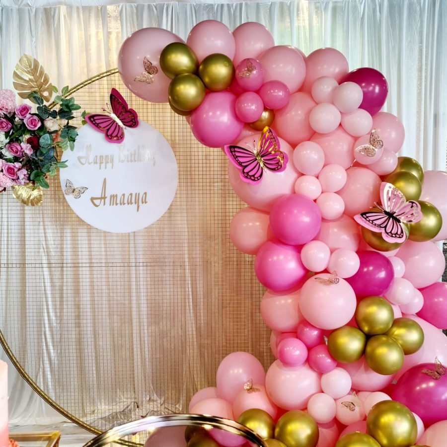 Gold mesh backdrop