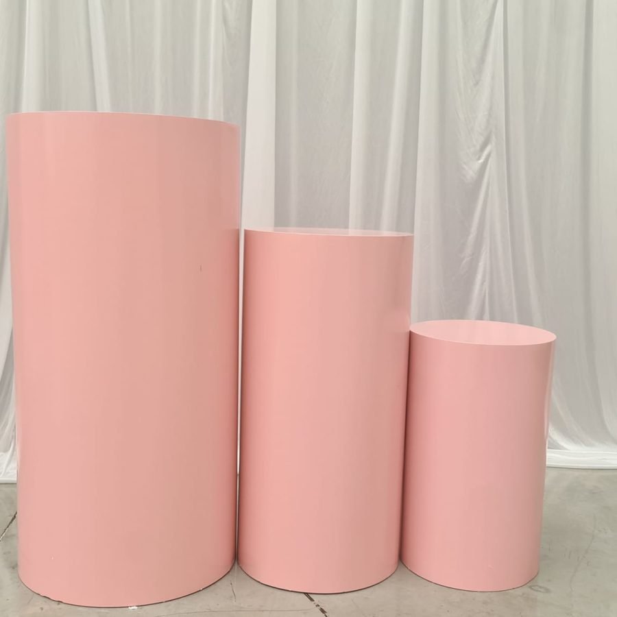 Pink plinth